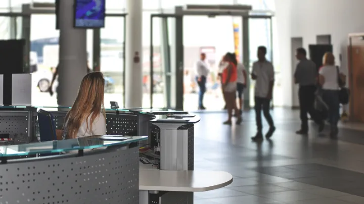 O Que Estudos Recentes Revelam Sobre a Experiência do Cliente em Ambientes Físicos