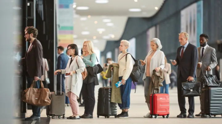 O Que Mudou na Tolerância do Cliente à Espera nos Últimos Anos: Tendências em Experiência do Cliente